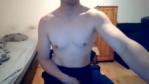 sweetguy8210 online show from 10.30.25