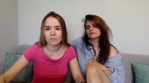 Alina and Mia online show from 06.04.26