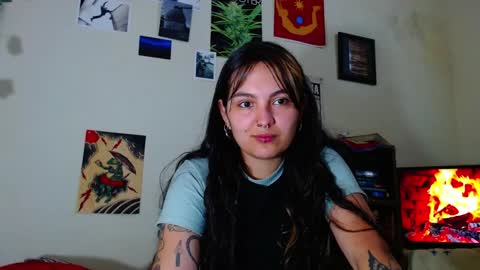 Snapshot of sweetie_maryy chatting on 01.28.25 Maria  my insta sweetie maryy   online show from 01.28.25