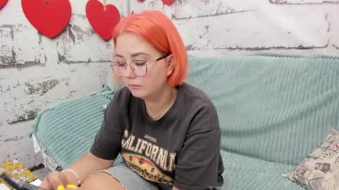 Snapshot of sweetie_rozzy chatting on 07.28.26 ROZZY online show from 07.28.26