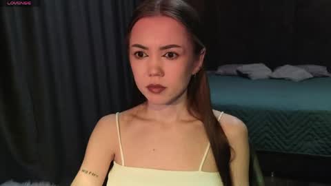 sweetieee_kira online show from 04.23.26