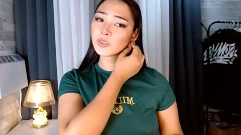 sweetiefox1 online show from 09.12.25