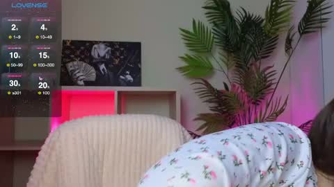 Snapshot of sweetiekendl chatting on 04.23.26 Kendl online show from 04.23.26
