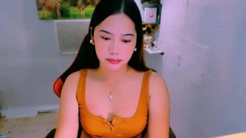 Nicole online show from 10.26.25