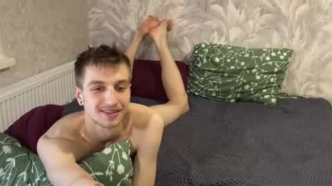 Welcome to our room We are Renata21 and Bogdan 24 online show from 06.10.26