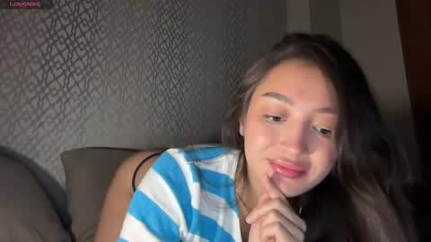 Snapshot of sweetiesoul chatting on 02.24.26 sweetiesoul online show from 02.24.26