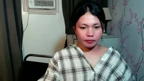 Snapshot of sweetjanna4u chatting on 06.22.26 JANNA online show from 06.22.26