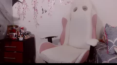 karen online show from 04.12.26