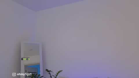 Snapshot of sweetkira1 chatting on 02.25.26 SweetKira1 online show from 02.25.26