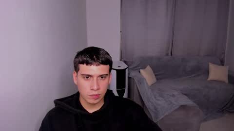 Snapshot of sweetlian_04 chatting on 02.24.25 Lian online show from 02.24.25