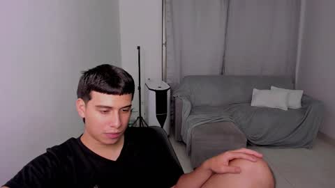 Snapshot of sweetlian_04 chatting on 02.25.25 Lian online show from 02.25.25