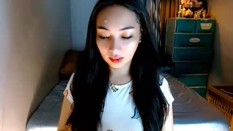 Snapshot of sweetlilly_18 chatting on 01.14.26 Lilly online show from 01.14.26