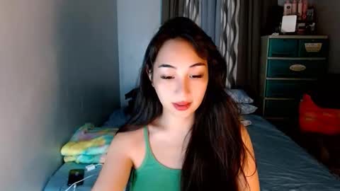 Snapshot of sweetlilly_18 chatting on 02.19.26 Lilly online show from 02.19.26