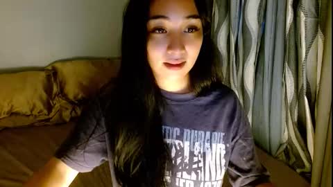 Snapshot of sweetlilly_18 chatting on 03.11.26 Lilly online show from 03.11.26