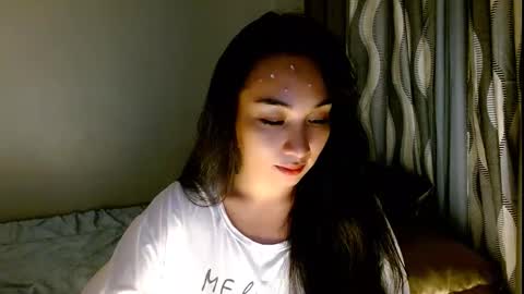 Snapshot of sweetlilly_18 chatting on 03.12.26 Lilly online show from 03.12.26