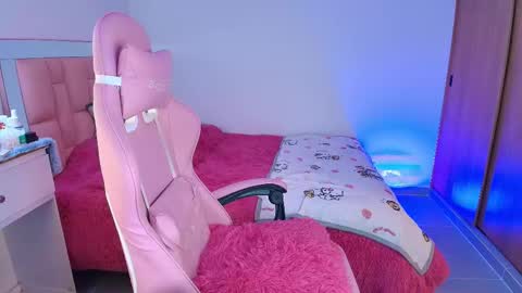 SweetLune online show from 03.07.25