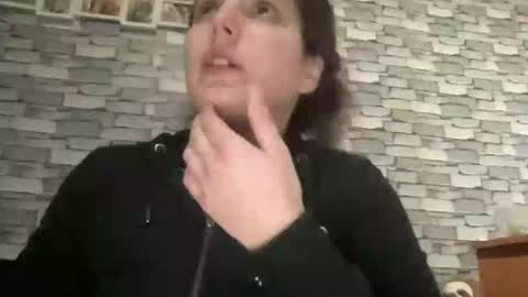 Snapshot of sweetmandyy chatting on 12.05.24 sweetmandyy online show from 12.05.24