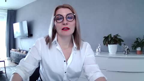 sweetmarthaaa online show from 02.13.26