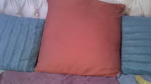 Snapshot of sweetmellowx1 chatting on 02.16.25 sweetmellowx1 online show from 02.16.25