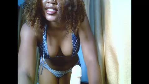 sweetmila9 online show from 04.11.26