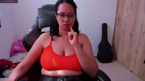 Snapshot of sweetnoah04 chatting on 10.20.25 Noah online show from 10.20.25