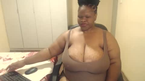 sweetnoziexxx online show from 01.28.25