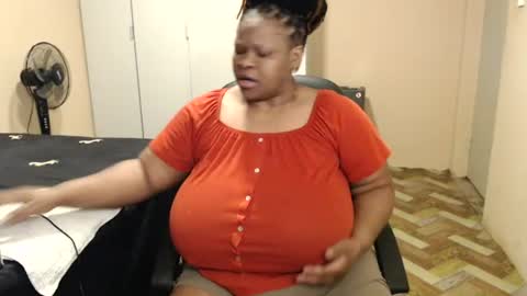 Snapshot of sweetnoziexxx chatting on 06.20.26 sweetnoziexxx online show from 06.20.26