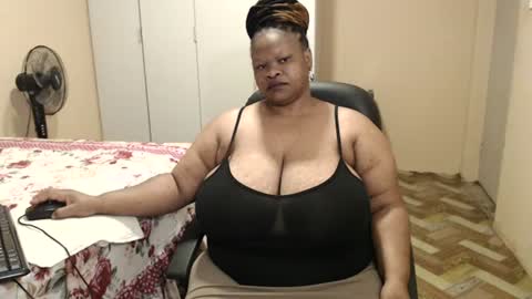 Snapshot of sweetnoziexxx chatting on 06.26.26 sweetnoziexxx online show from 06.26.26