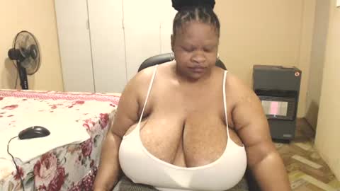 Snapshot of sweetnoziexxx chatting on 07.03.26 sweetnoziexxx online show from 07.03.26