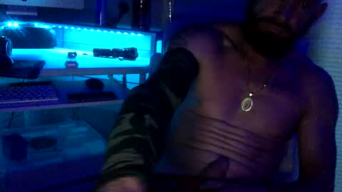 WeAim2PZzz online show from 02.01.25