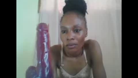 Snapshot of sweetpetite254 chatting on 01.30.25 ESTHER online show from 01.30.25