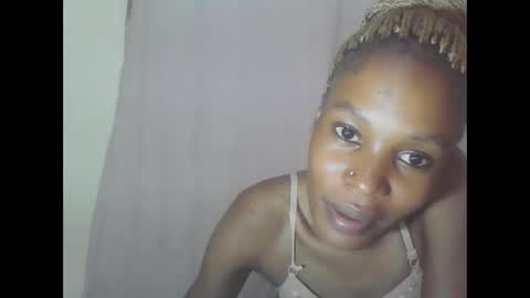 Snapshot of sweetpetite254 chatting on 02.10.25 ESTHER online show from 02.10.25