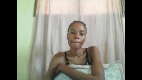 Snapshot of sweetpetite254 chatting on 02.22.25 ESTHER online show from 02.22.25