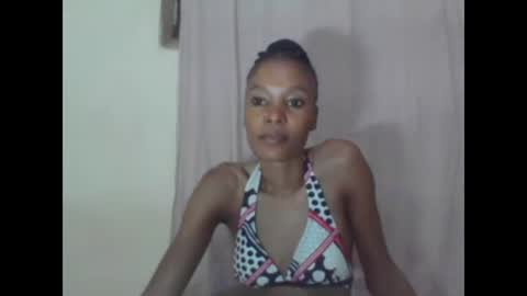 Snapshot of sweetpetite254 chatting on 03.10.25 ESTHER online show from 03.10.25