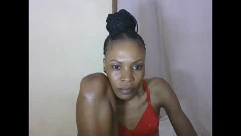 Snapshot of sweetpetite254 chatting on 09.11.25 ESTHER online show from 09.11.25