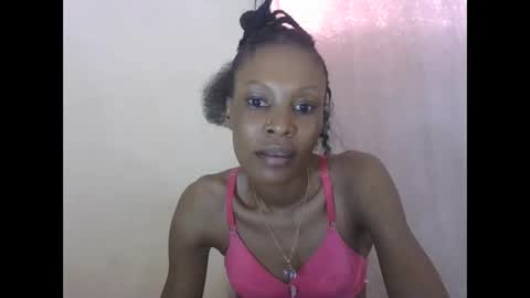 Snapshot of sweetpetite254 chatting on 09.28.25 ESTHER online show from 09.28.25