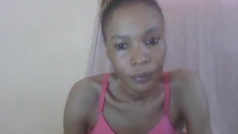 ESTHER online show from 08.02.26