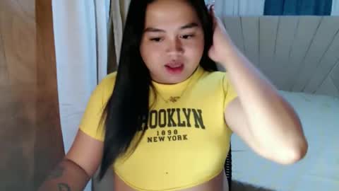 Snapshot of sweetprincess_athena chatting on 12.21.25 Princess Ella online show from 12.21.25