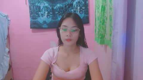 Snapshot of sweetsexygirl20 chatting on 06.09.26 Mia online show from 06.09.26