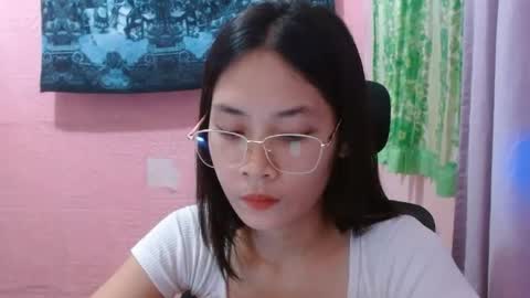 Snapshot of sweetsexygirl20 chatting on 07.03.26 Mia online show from 07.03.26