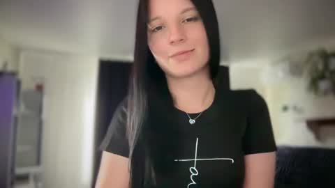 Sweet Shy online show from 06.17.26