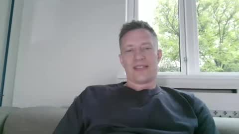 Snapshot of sweetsinner83 chatting on 05.18.26 sweetsinner83 online show from 05.18.26