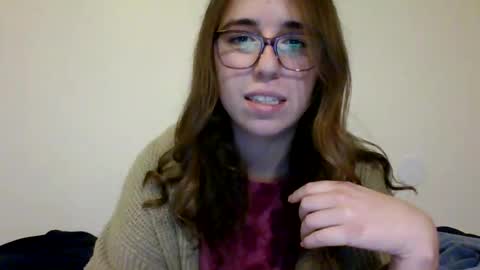 Snapshot of sweetsocalgirl chatting on 03.03.25 sweetsocalgirl online show from 03.03.25