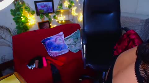 SweetSour online show from 11.12.25