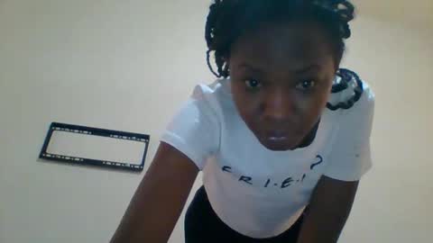 Snapshot of sweett_kimmie chatting on 04.05.26 sweett_kimmie online show from 04.05.26
