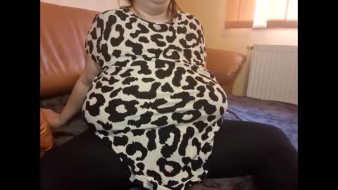 Snapshot of sweettm chatting on 02.16.25 Maya online show from 02.16.25