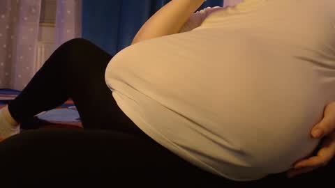 Snapshot of sweettm chatting on 02.23.25 Maya online show from 02.23.25