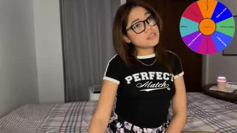 Snapshot of sweettmaddie chatting on 01.10.26 Maddie online show from 01.10.26