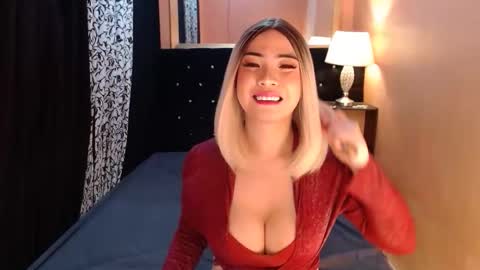 Ms trixiee online show from 04.21.26