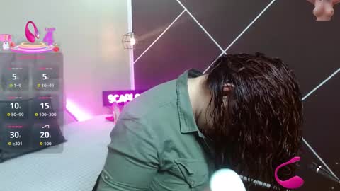 Snapshot of sweettscarlet chatting on 11.09.25 Scarlet online show from 11.09.25